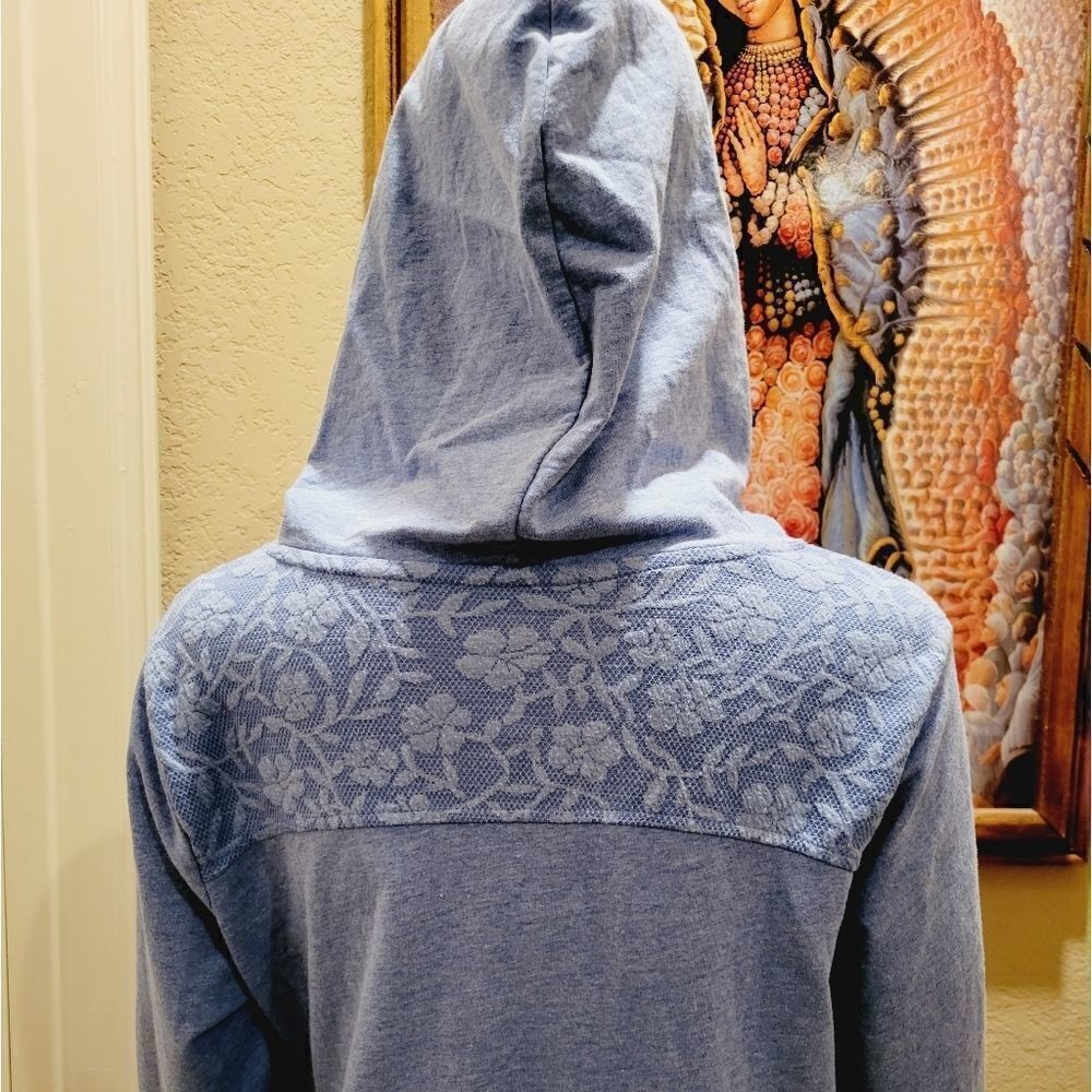 Pre-Owned St. John's Bay Women's Size L Pullover Hoodie - Picture 7 of 14
